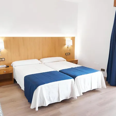 Nautilus Hotel