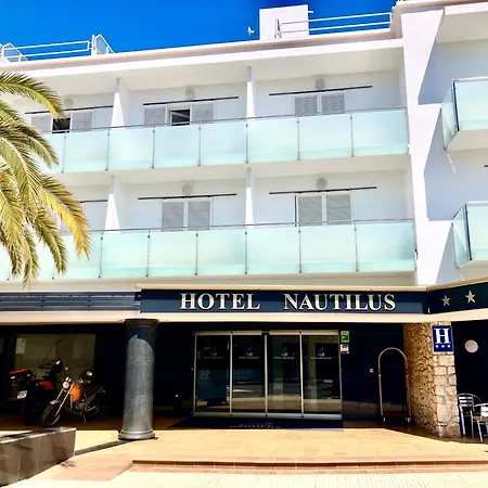 Nautilus Hotel 3*