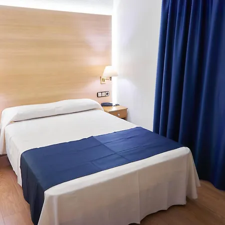 Nautilus Hotel 3*