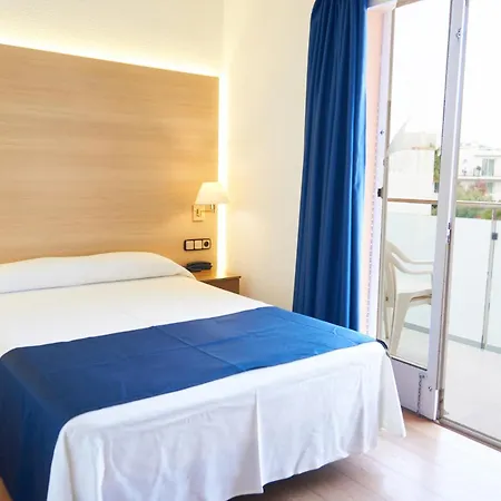 Nautilus 3* Rosas