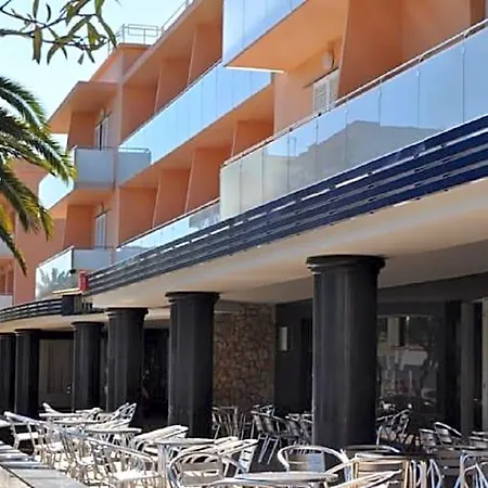 Nautilus Hotel 3*