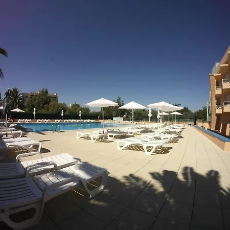 Nautilus Hotel