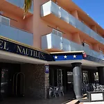 Szálloda Nautilus 3*